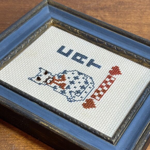 Framed Cross Stitch Cat with Ribbon Bow Needlepoint Handmade 6.5 x 5.5 - Picture 4 of 7
